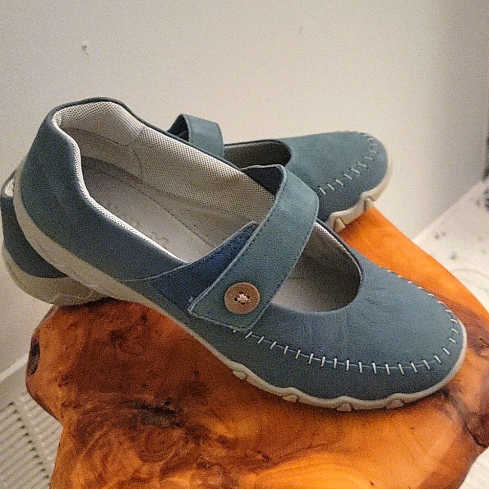 Size 11 blue suede womans  slide on shoes by Hotter comfort walking casual